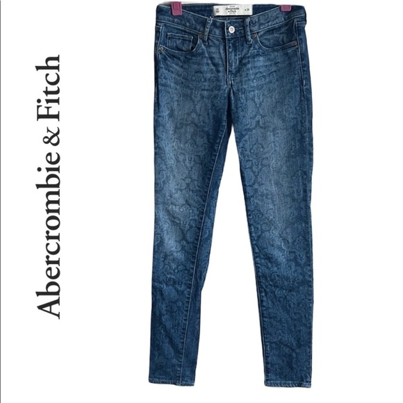 ABERCROMBIE & FITCH PATTERNED WOMEN JEANS SIZE 24 - Picture 1 of 11